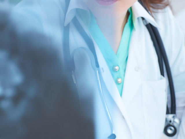 Sports Medicine Doctor - Orthopedic Doctor