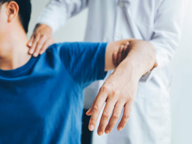 Orthopedic clinic Little Rock AR: Expert care for sports injuries and orthopedic conditions.